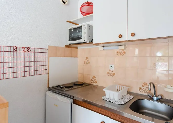 à Gruissan Avec Piscine - 4 Pers. - Fr-1-409a-8 Narbonne