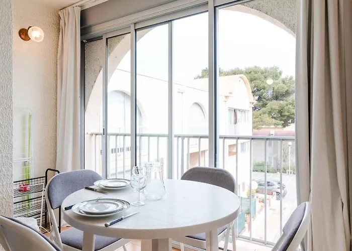 à Gruissan Avec Piscine - 4 Pers. - Fr-1-409a-8 * Narbonne